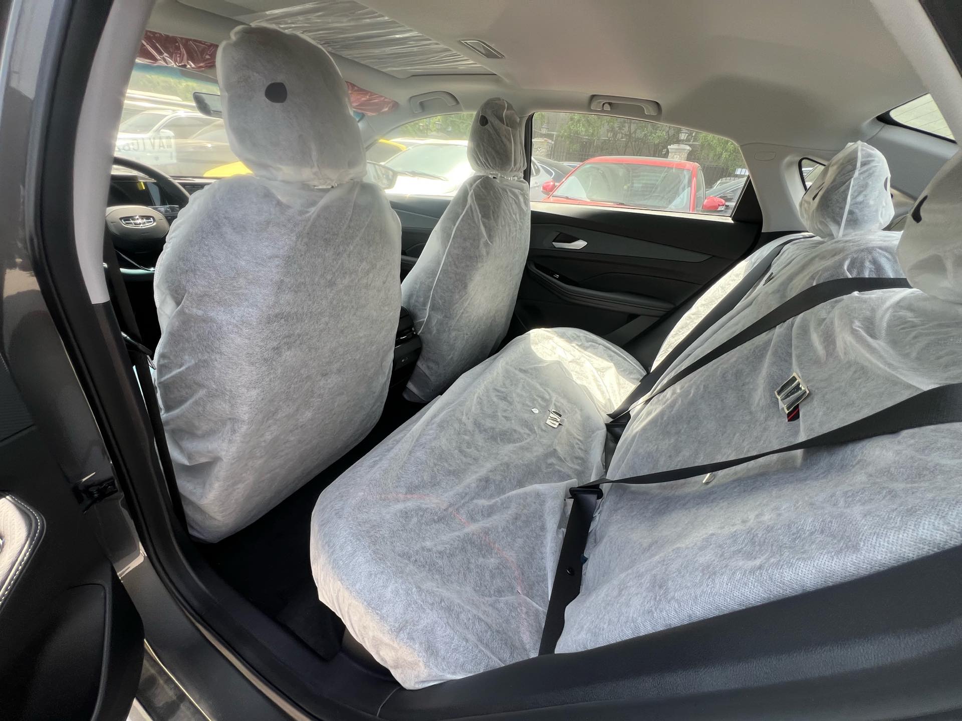 GEELY Binray 2026 car image #4