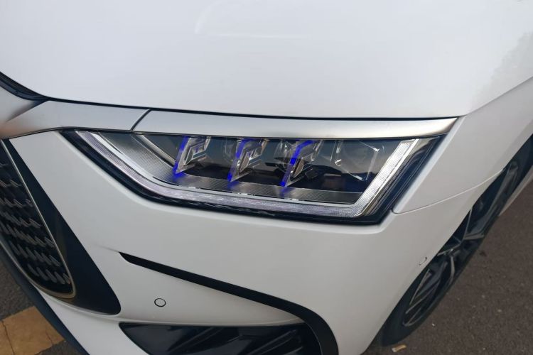 BYD Han 2022 car image #20