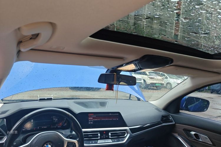 BMW 3 Series 2021 car image #20