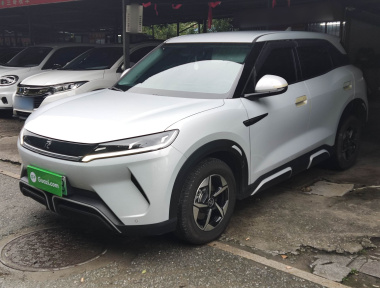 BYD YuanUP 2024 immagine di auto 