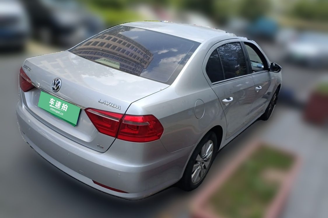 Volkswagen Lavida 2014 car image #4