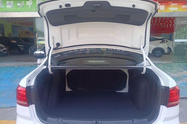 Volkswagen Lavida 2019 #21 Volkswagen Lavida 2019 car image #21