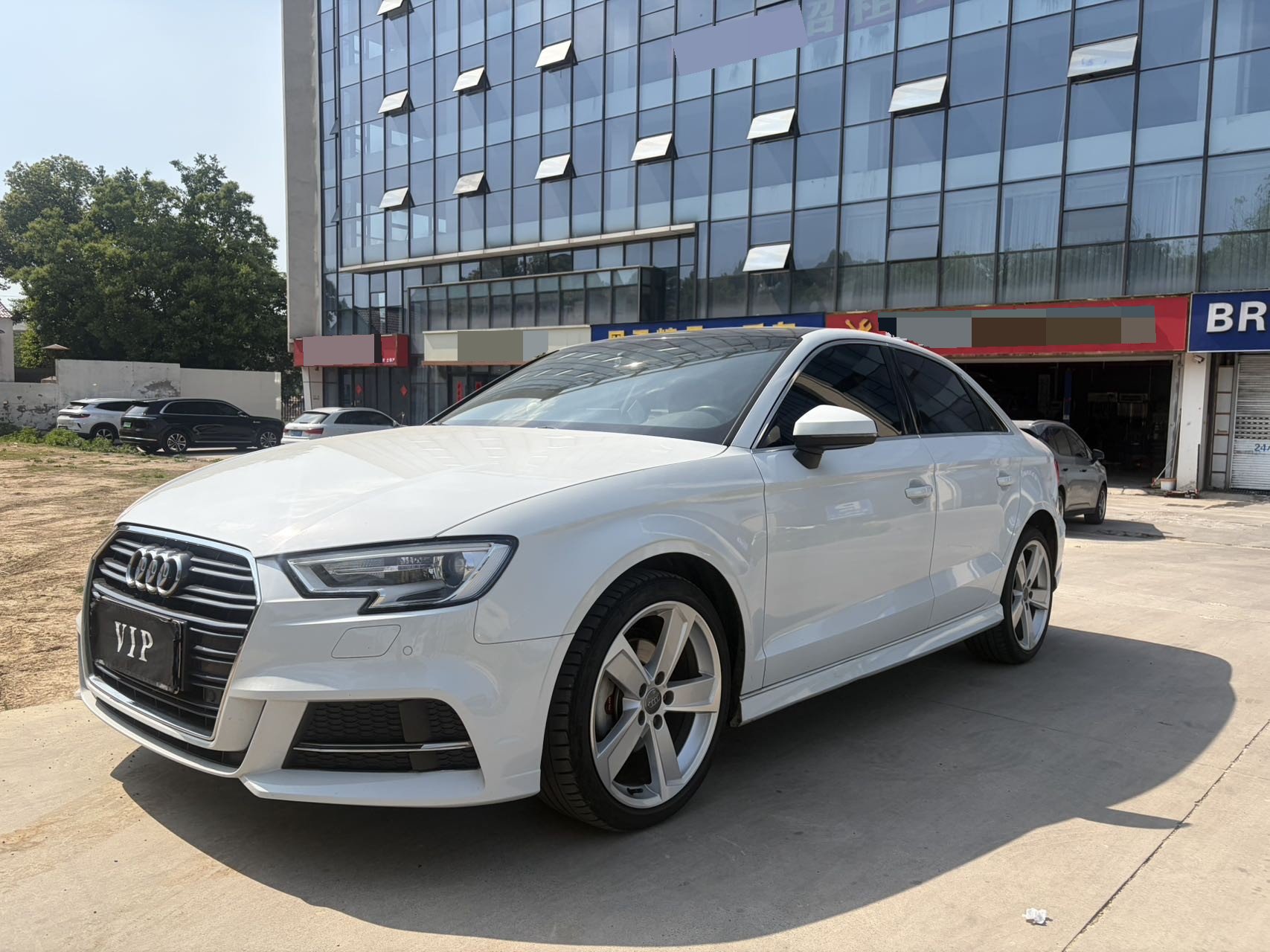 Audi A3 2018 car image 