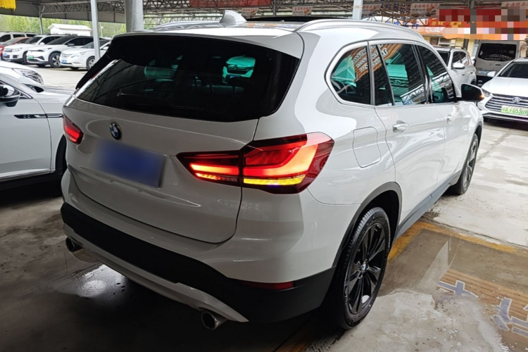 BMW X1 2019 car image #7
