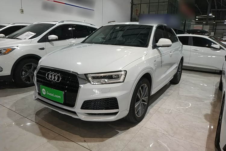 Audi Q3 2019 #2 Audi Q3 2019 car image #2