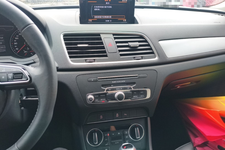 Audi Q3 2019 #15 Audi Q3 2019 car image #15