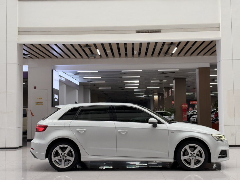 Audi A3 2020 #4 Audi A3 2020 صورة سيارة #4