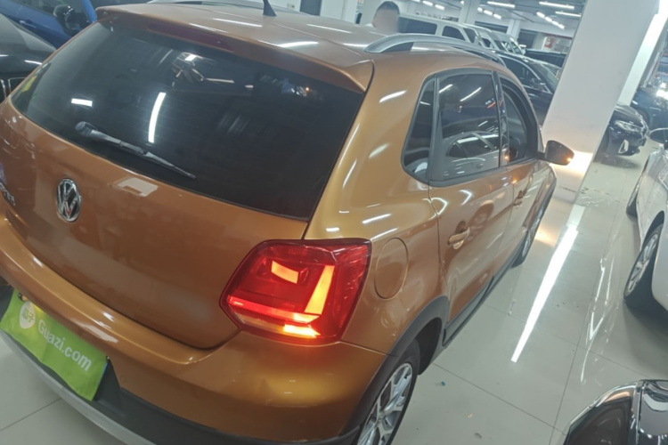 Volkswagen Polo 2017 #5 Volkswagen Polo 2017 car image #5