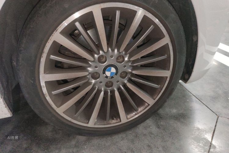 BMW 3 Series 2019 #9 BMW 3 Series 2019 car image #9