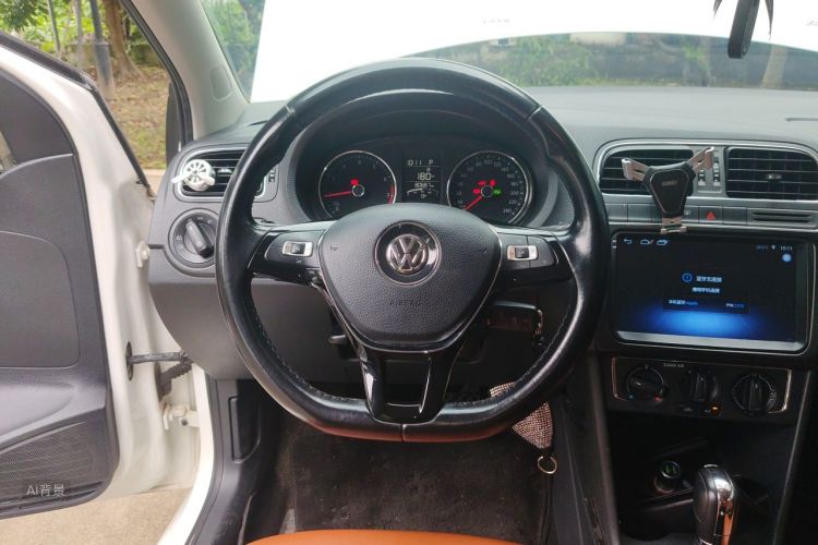 Volkswagen Polo 2018 #12 Volkswagen Polo 2018 car image #12