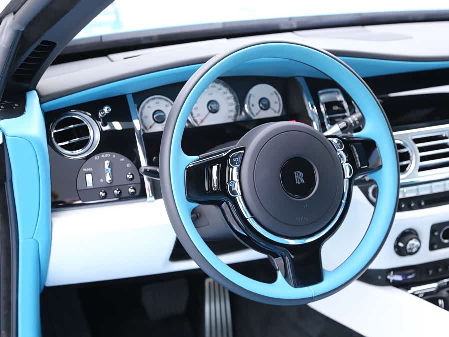 Rolls-Royce Wraith 2023 car image #13