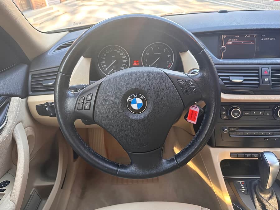 BMW X1 (Imported) 2011 car image #13