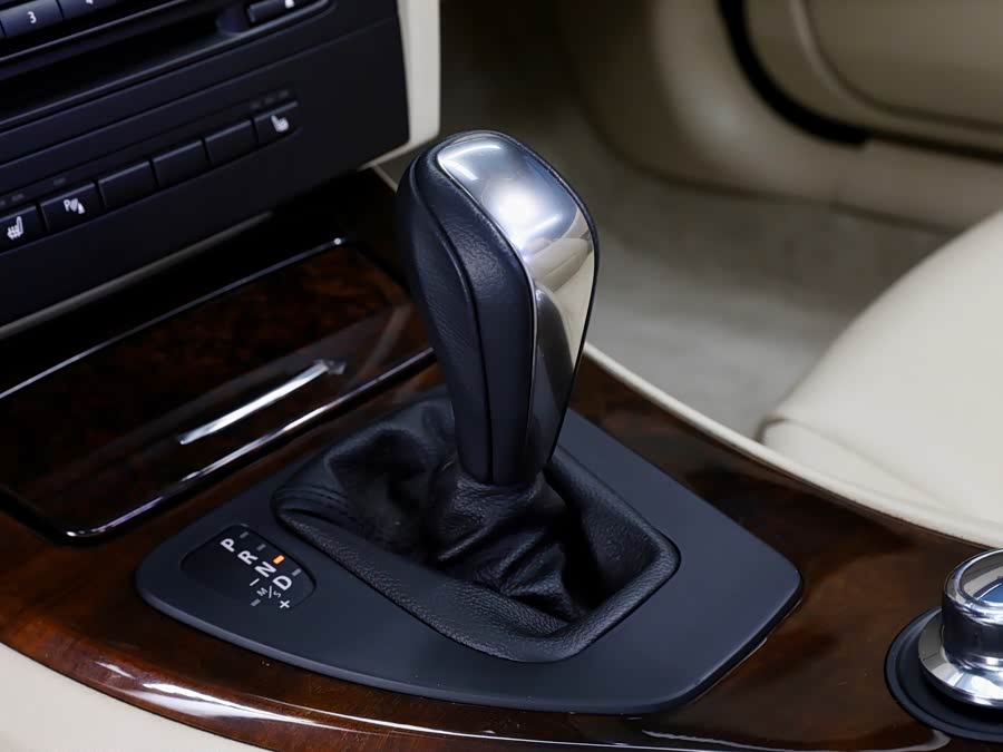 BMW 3 Series (Imported) 2008 car image #13