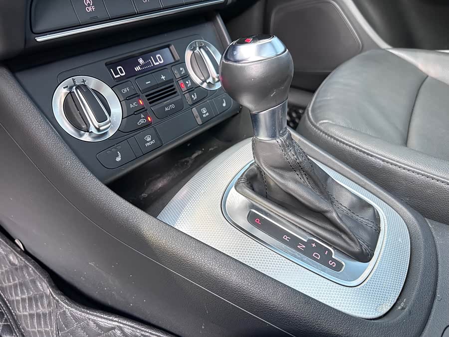 Audi Q3 (Imported) 2014 car image #13