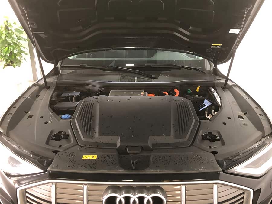 Mercedes-Benz SLK AMG 2021 صورة سيارة #13