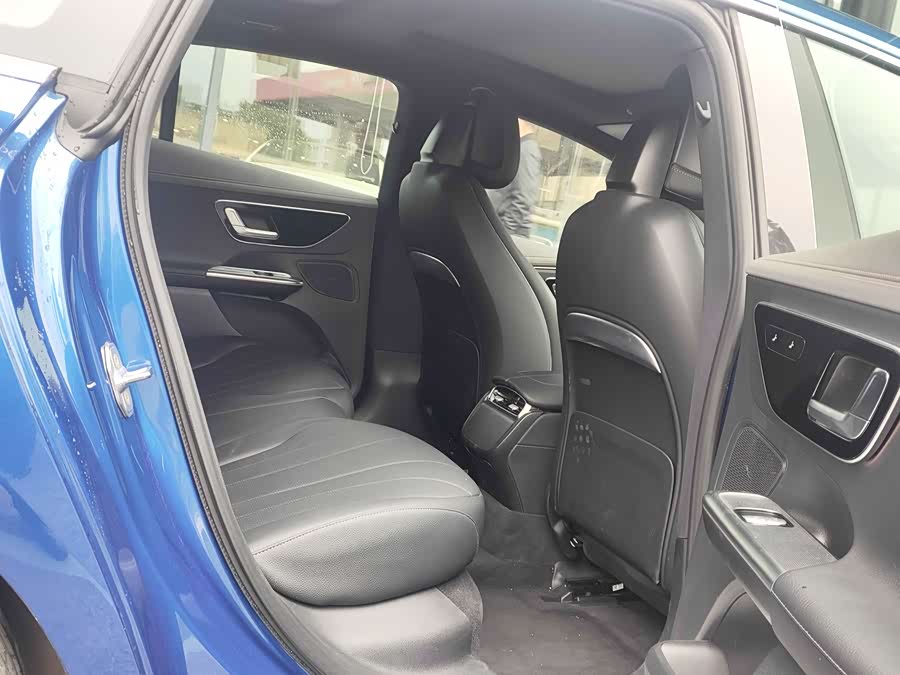 Mercedes-Benz EQE Class 2022 #13 Mercedes-Benz EQE Class 2022 car image #13