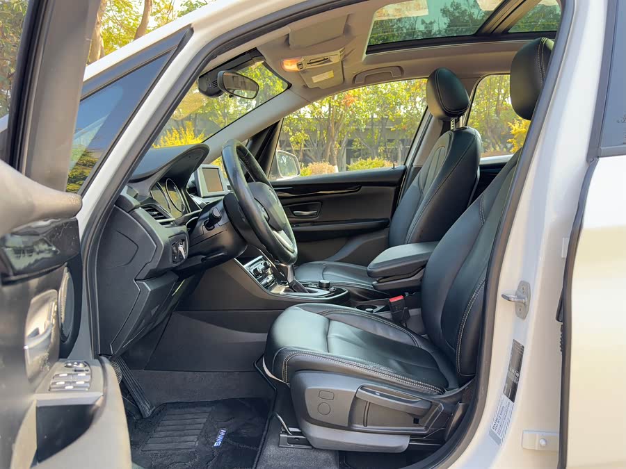 BMW 2 Series Tourer 2019 car image #13