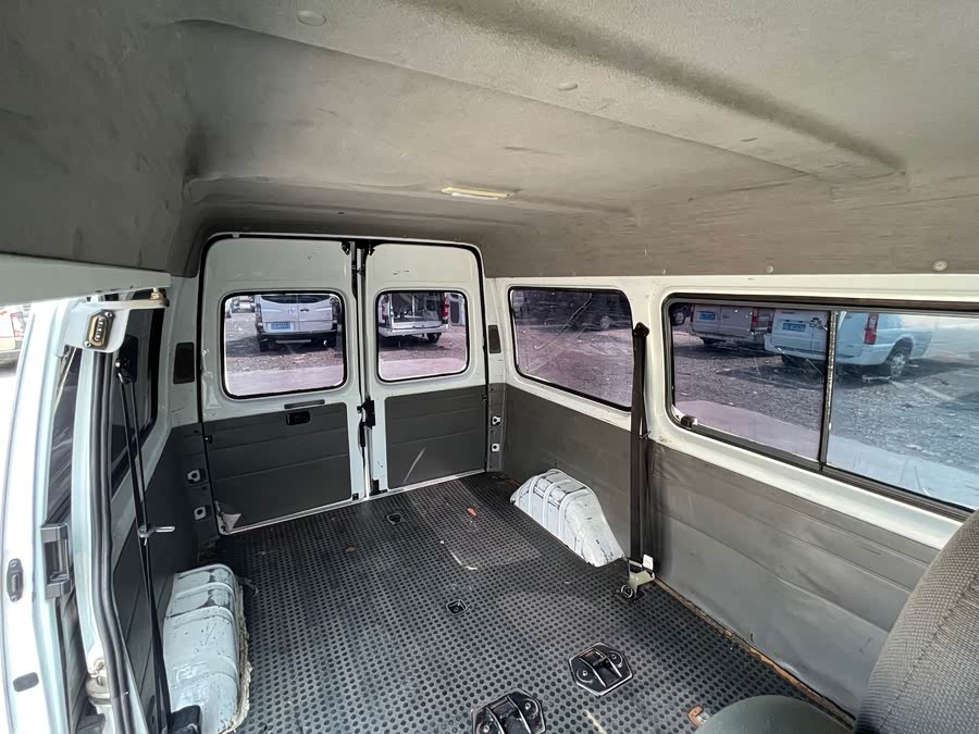 Ford Transit Classic 2016 car image #13