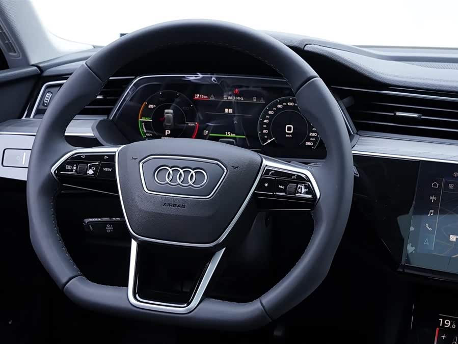 Audi e-tron 2025 #13 Audi e-tron 2025 imagen de coche #13