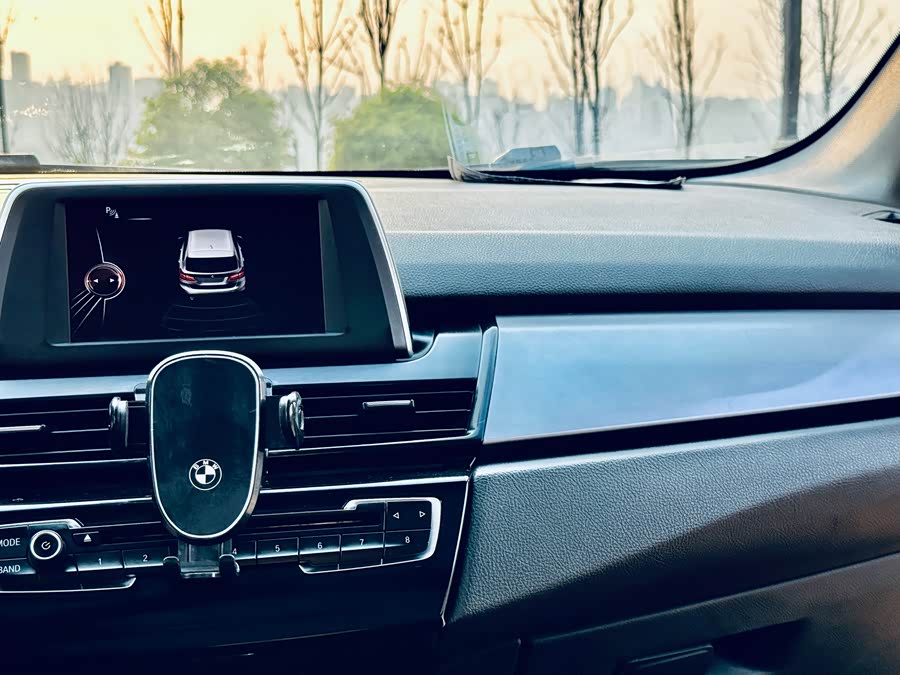 BMW 2 Series Tourer (Imported) 2015 car image #13