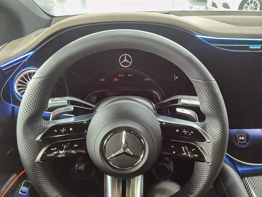 Mercedes-Benz EQS AMG #13 Mercedes-Benz EQS AMG car image #13