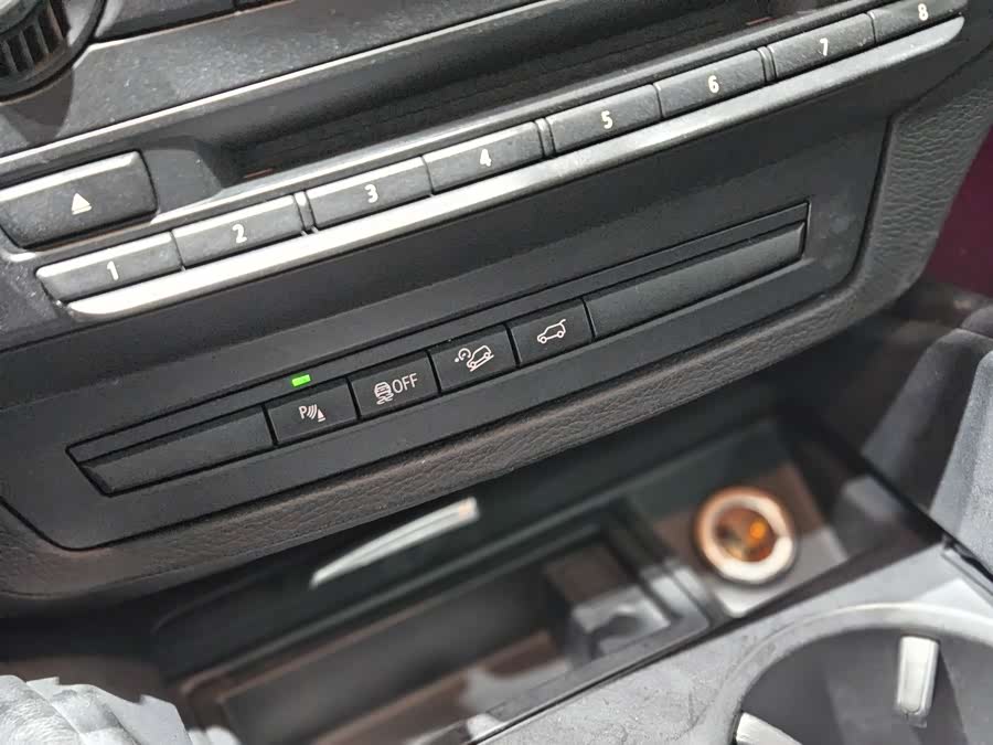 BMW X6 M 2010 #13 BMW X6 M 2010 immagine di auto #13