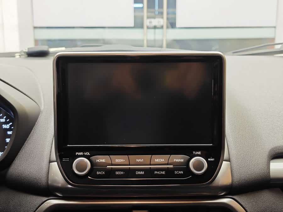 Ford EcoSport 2018 car image #13