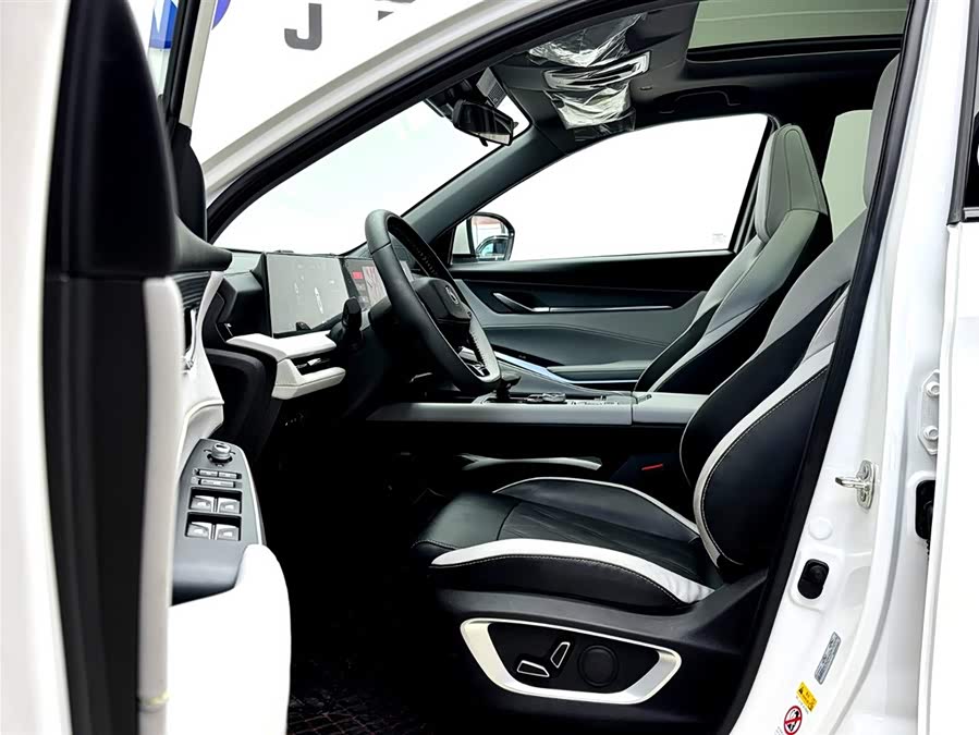 Changan CS75 Plus iDD 2023 #13 Changan CS75 Plus iDD 2023 car image #13