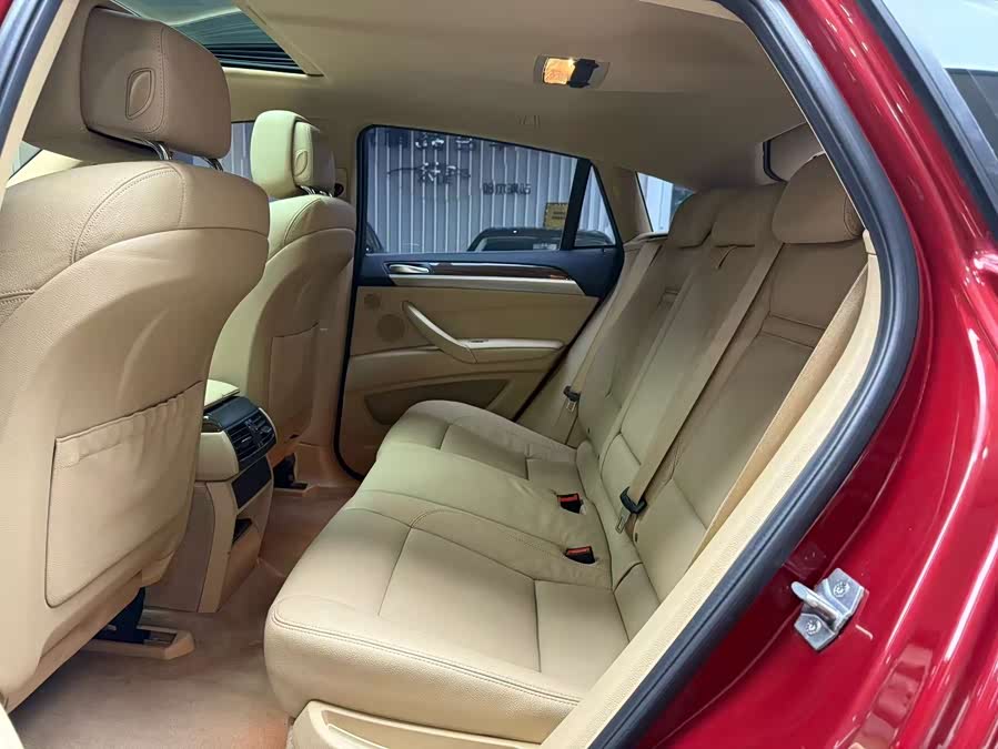 BMW X6 2012 immagine di auto #13