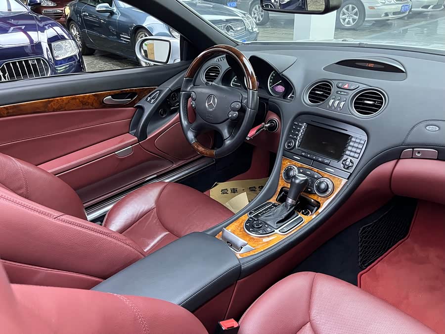 Mercedes-Benz SL Class 2007 #13 Mercedes-Benz SL Class 2007 car image #13