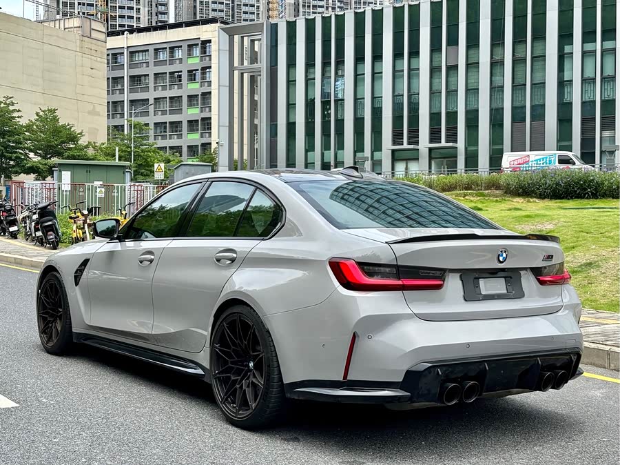 BMW M3 2022 immagine di auto #13