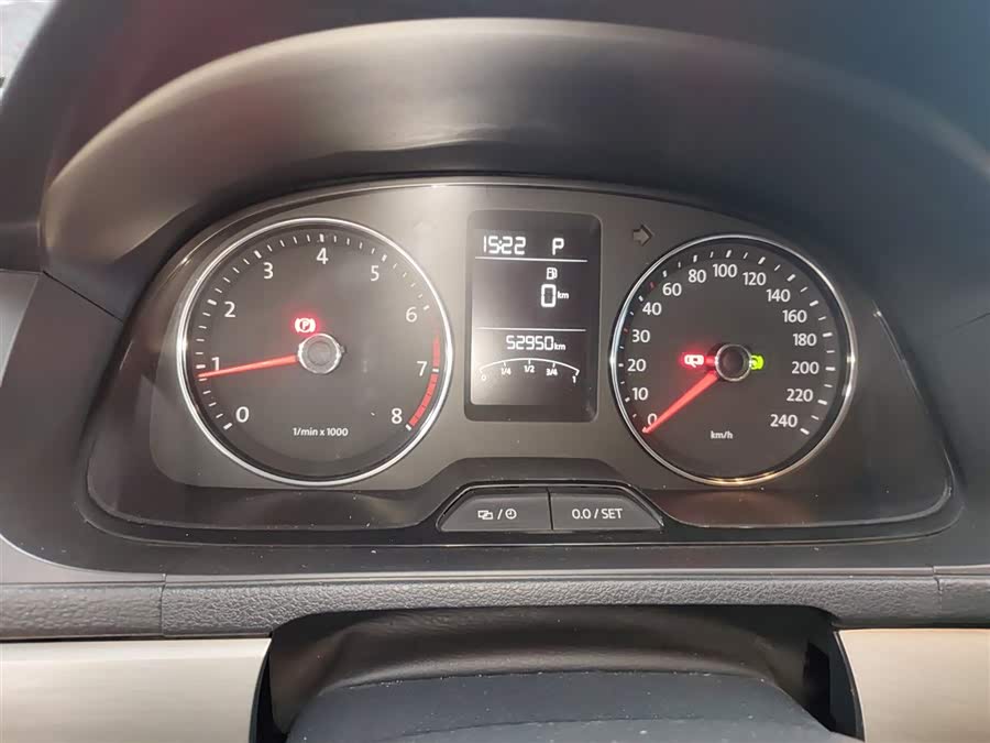 Volkswagen Cross Lavida 2017 immagine di auto #13