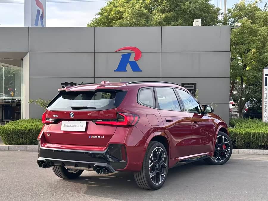 BMW X1 M35Li car image #13