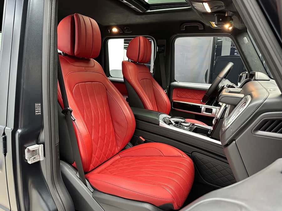 Mercedes-Benz car image #13