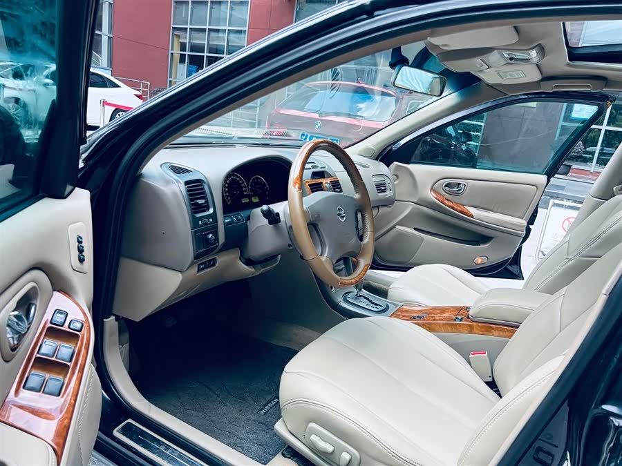 日产 风度 2004 汽车图片 #13