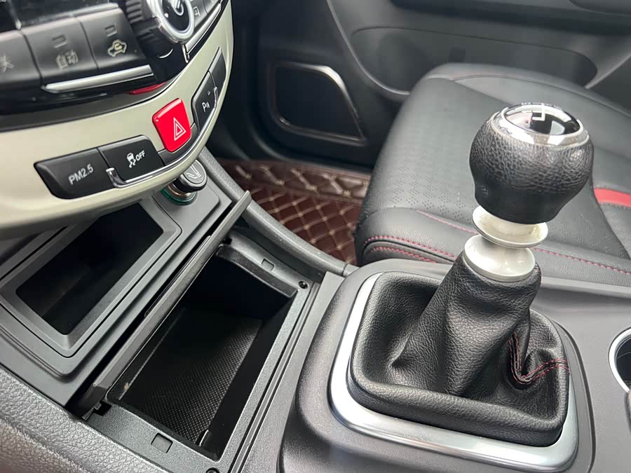 BYD S7 2016 #13 BYD S7 2016 car image #13