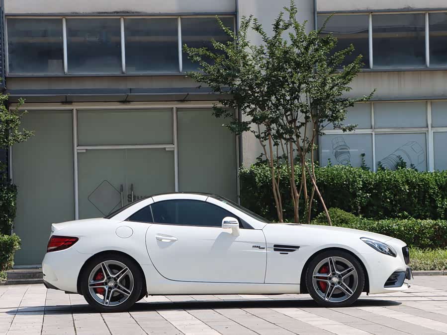 Mercedes-Benz SLC Class 2017 car image #13
