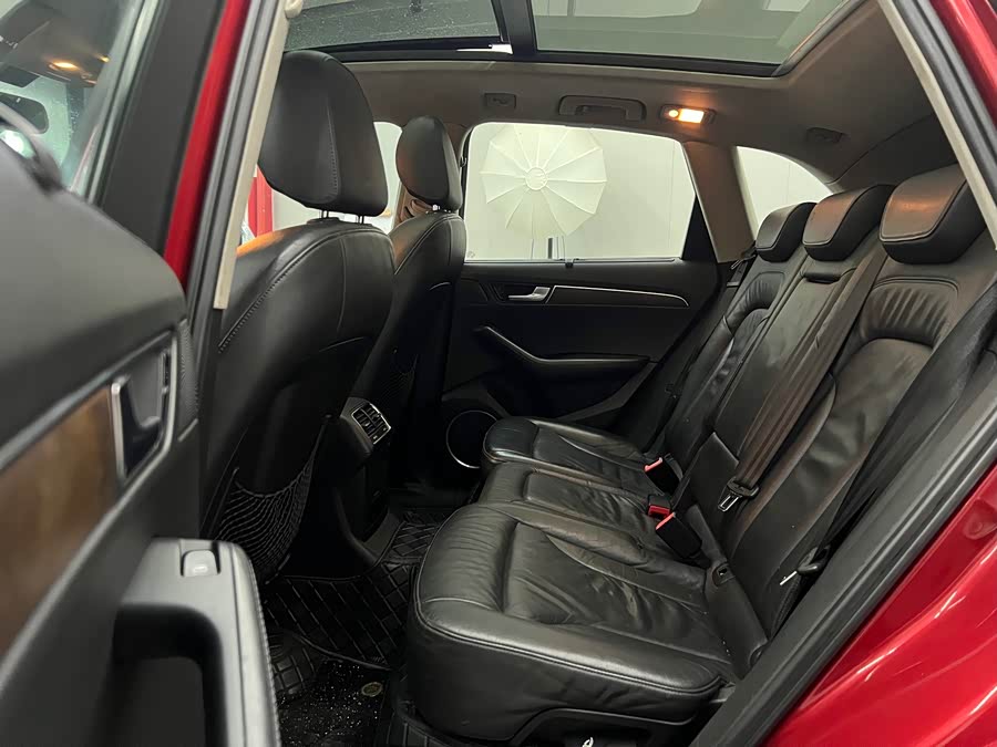 Audi Q5 (Imported) 2011 car image #13