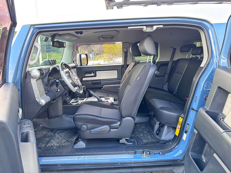 Toyota Reiz 2018 immagine di auto #13