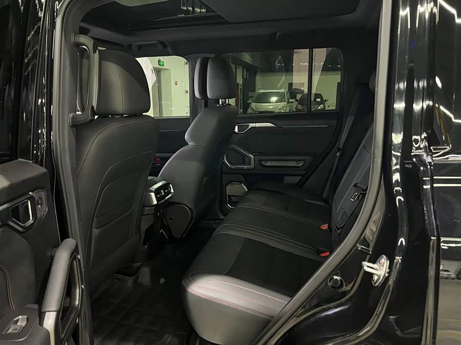 Jetour Traveller 2025 car image #13