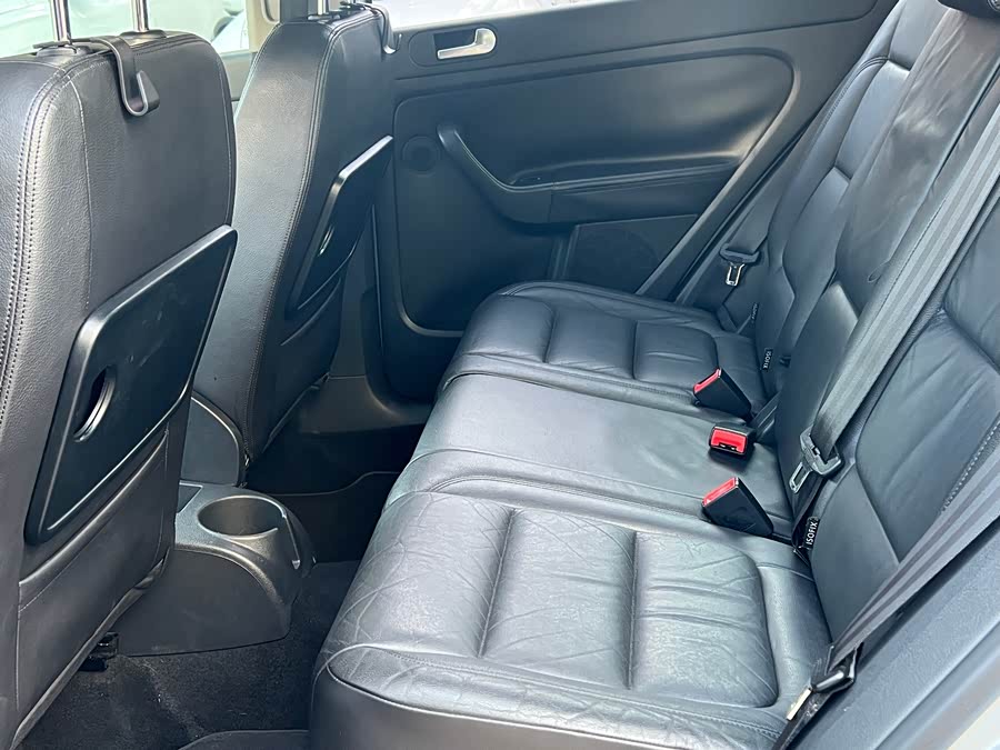 Volkswagen Golf (Imported) 2012 imagem de carro #13