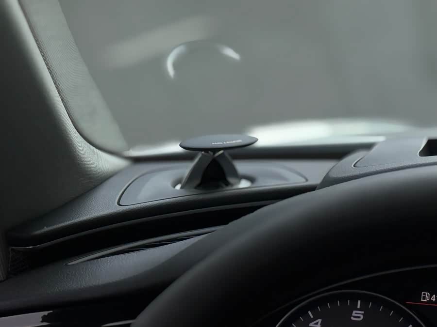 Audi S7 2014 car image #13