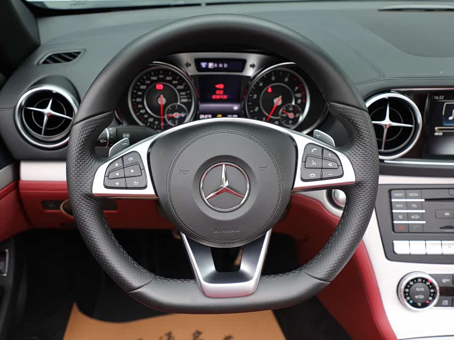 Mercedes-Benz SL Class 2019 #13 Mercedes-Benz SL Class 2019 car image #13