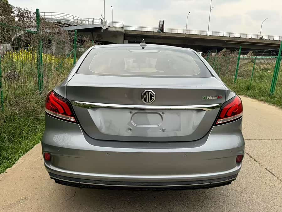 MG 6 New Energy 2019 car image #13