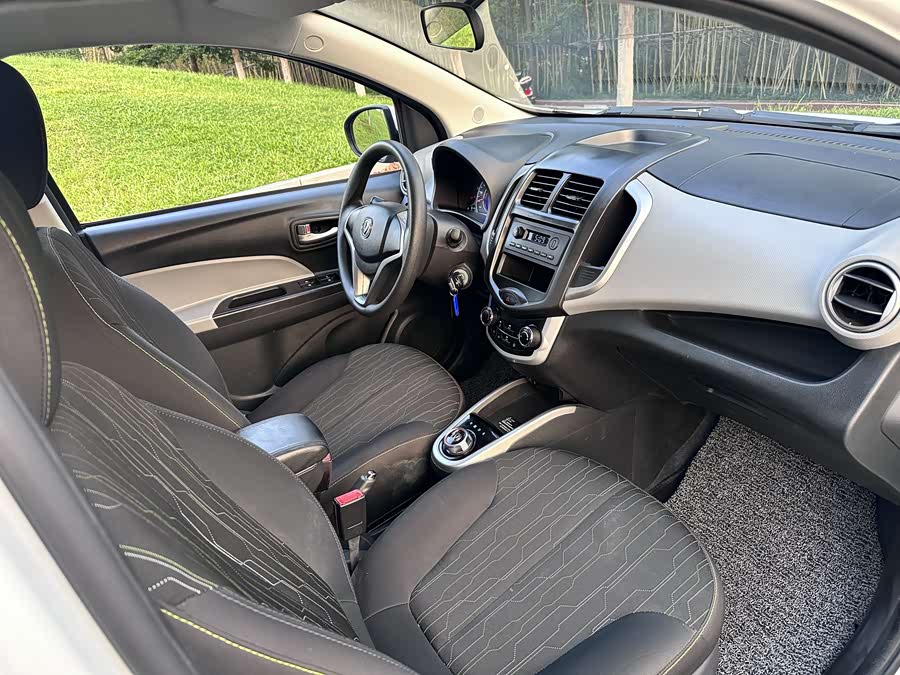 Changan BenBen EV 2021 car image #13