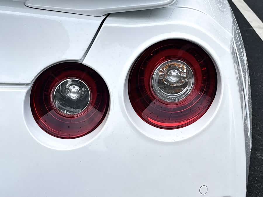 日产 日产GT-R 2012 汽车图片 #13