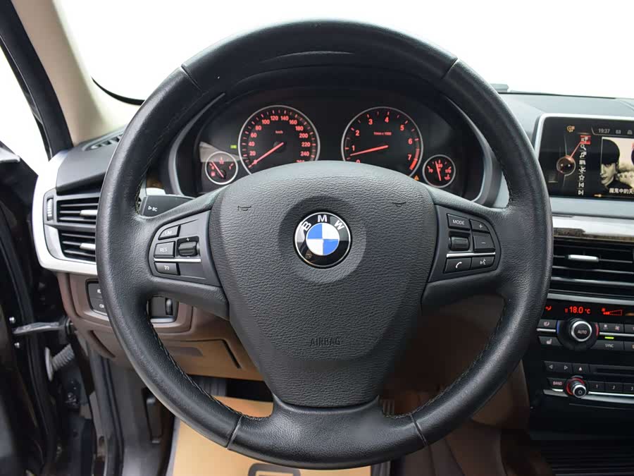 BMW X5 (Imported) 2015 immagine di auto #13