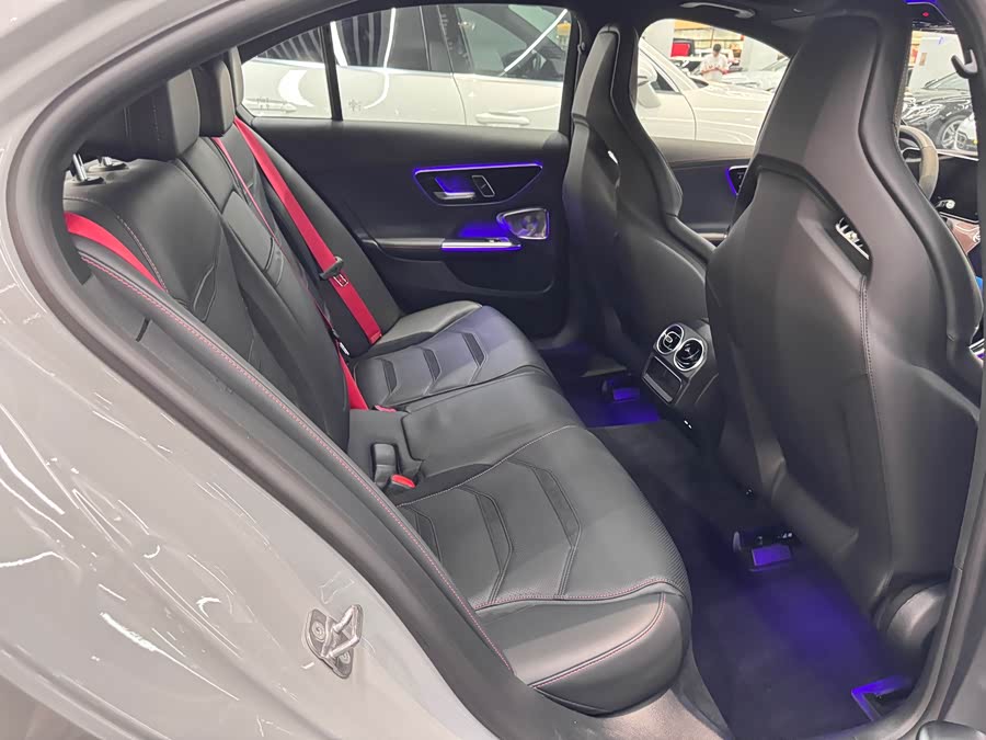 Mercedes-Benz C AMG New Energy 2024 изображение автомобиля #13