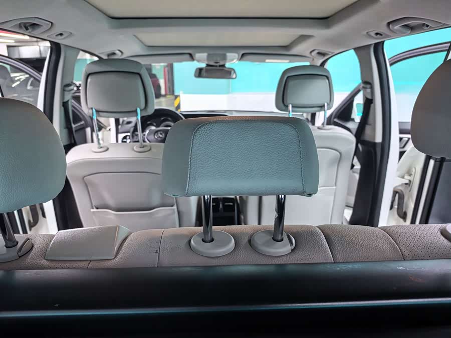 Mercedes-Benz GLK Class 2013 car image #13