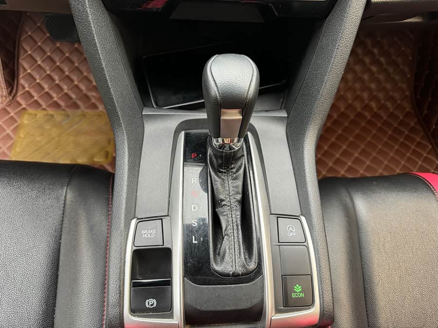 Honda Civic 2017 #13 Honda Civic 2017 car image #13